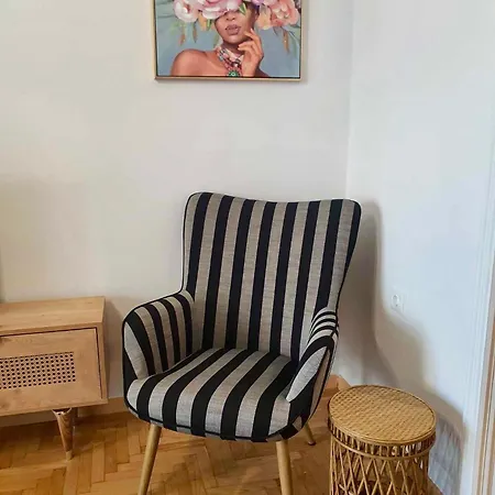 Apartment Queen Calliope Garden *